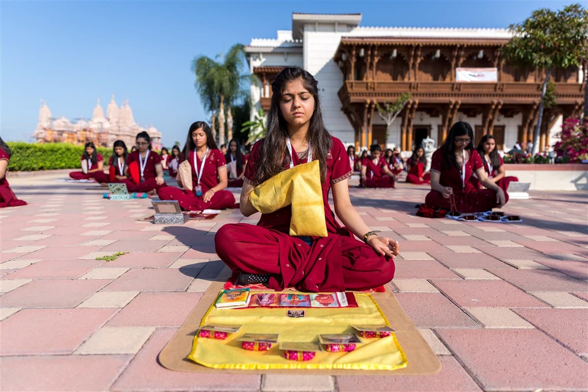 Samuh Puja (Group Worship)