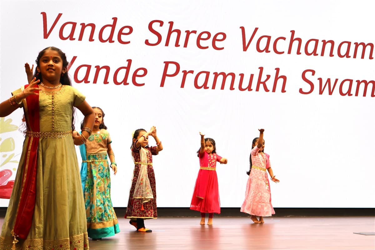 Pramukh Swami Maharaj's 104th Birthday Celebration by the Women's Wing