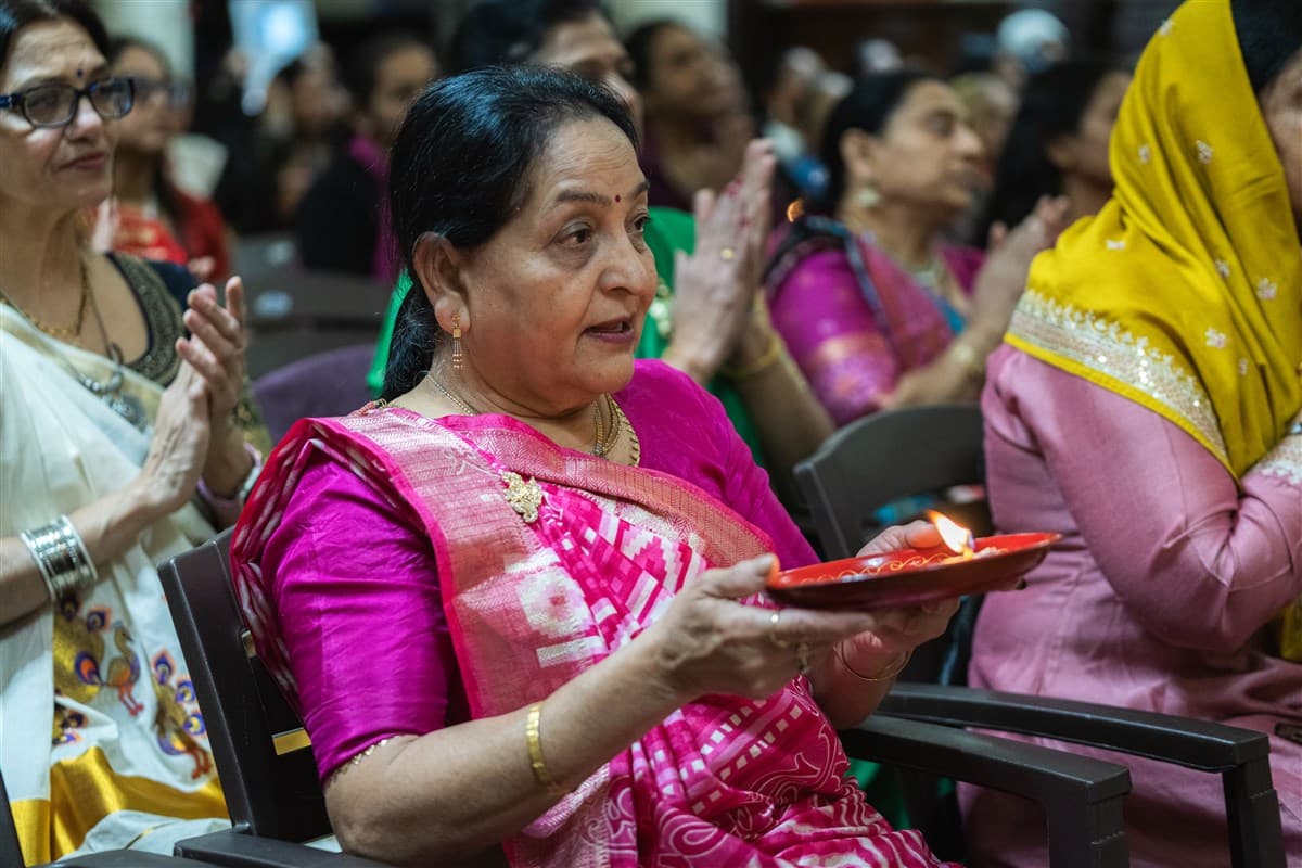 Pramukh Swami Maharaj's 104th Birthday Celebration by the Women's Wing